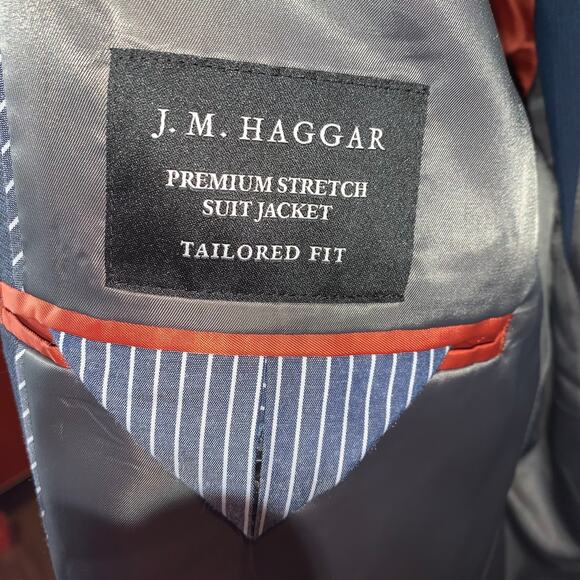 J.M. Haggar Blue Sport Coat – Tailored Fit, Size 46L, Travel-Ready - Picture 6 of 7